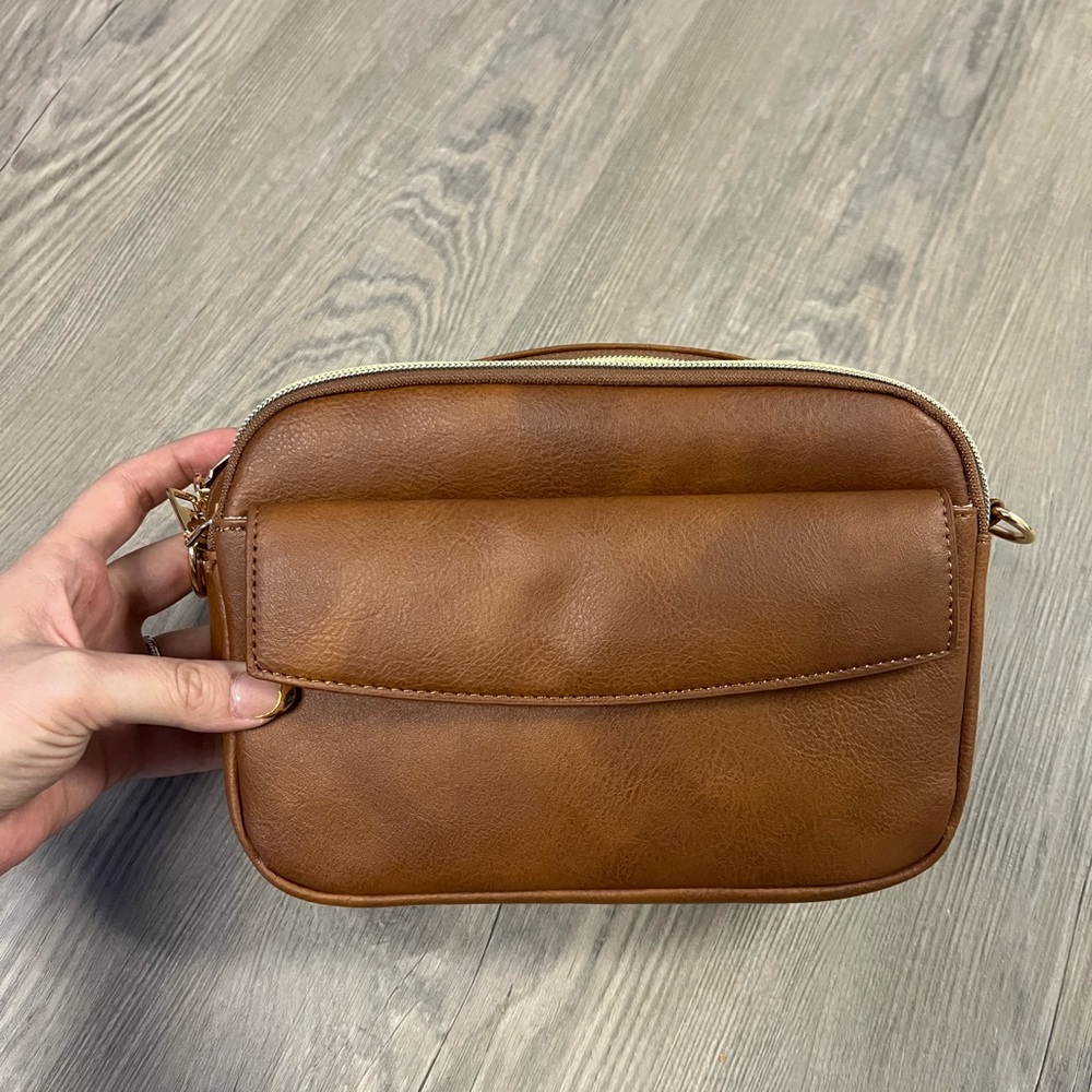 Crossbody Purse for Women, Small Vegan Leather Shoulder Bag Adjustable Strap